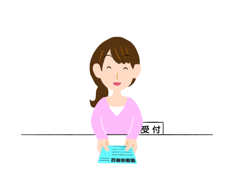 受付をする女性